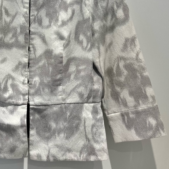 ❤️ Amazing blazer with peplum and 3/4 length sleeve in spring summer pattern - Picture 2 of 8